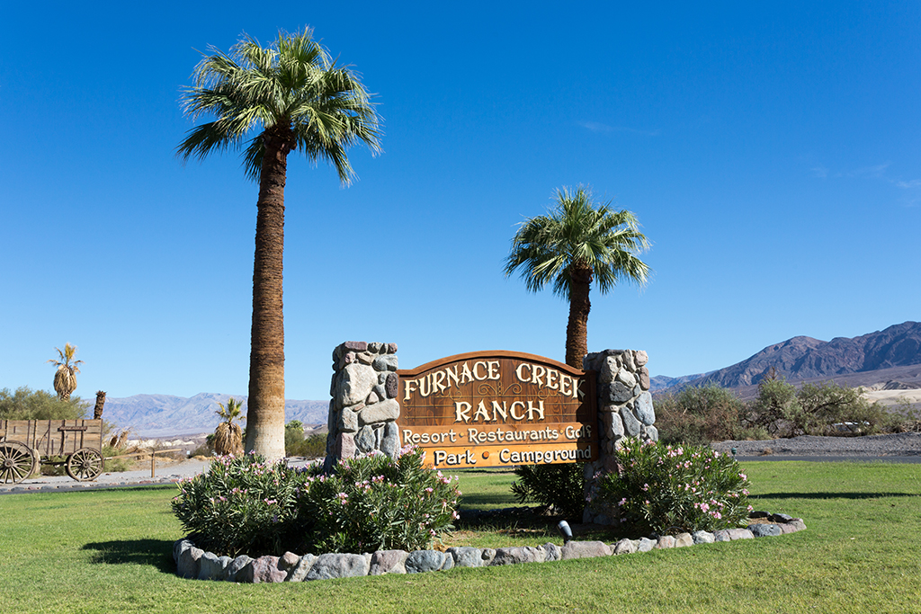 10-04 - 01.jpg - Furnace Creek Ranch, Death Valley National Park